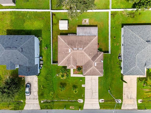 5th image of 705 ROBIN COURT