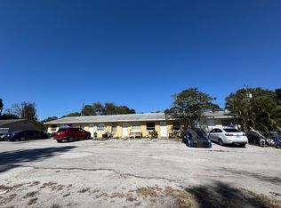 3660 Coconut Rd, Lake Worth, FL 33461