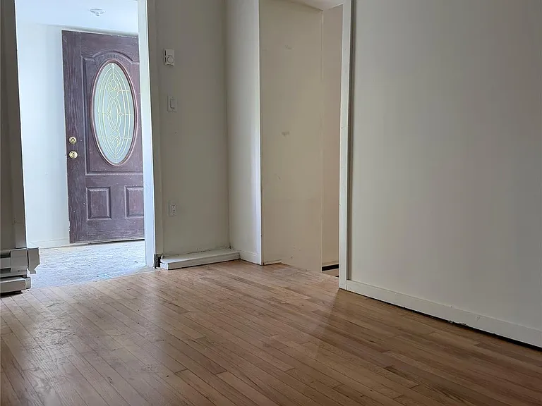 50 S Montgomery St #4 — Photo 4