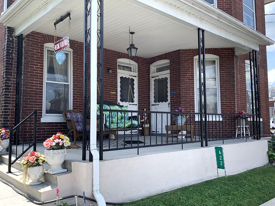 1st image of 622 Lincoln Way E APT 4