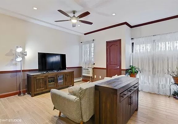 2nd image of 3814 Shore Pkwy #1C