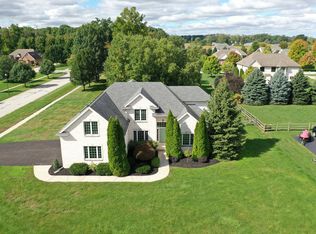 3962 Hollyhock Ln, Maumee, OH