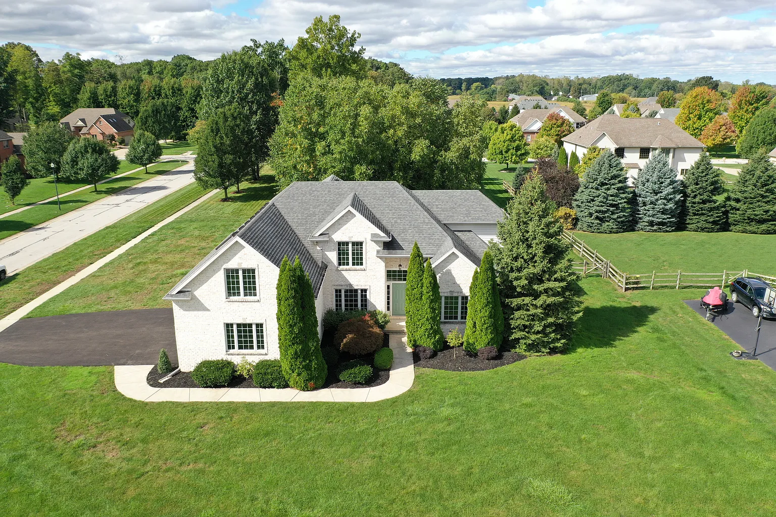 3962 Hollyhock Ln photo 1