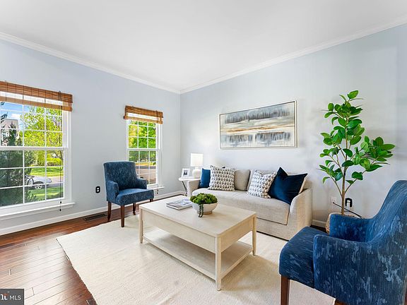 4th image of 20315 Baymeadow Ct