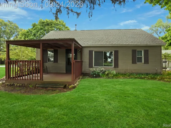 5007 Willard Rd, Birch Run, MI 48415