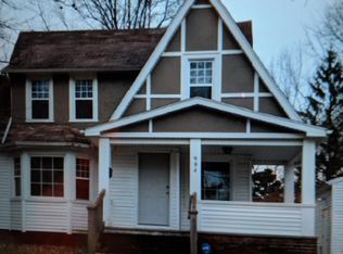 994 Renfield Rd, Cleveland Heights, OH 44121