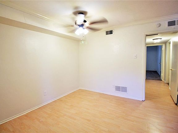 5th image of 2808 Lineville Dr APT 204