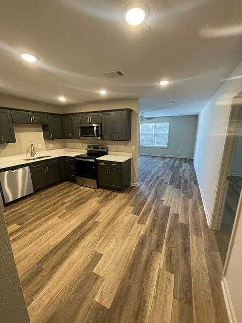 4421 E Main St — Photo 1