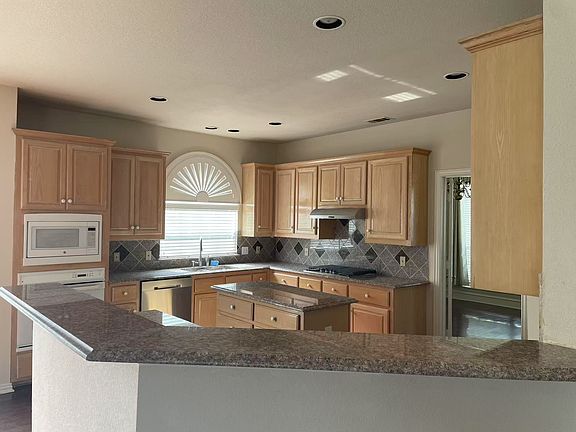 2nd image of 3508 Grand Mesa Dr