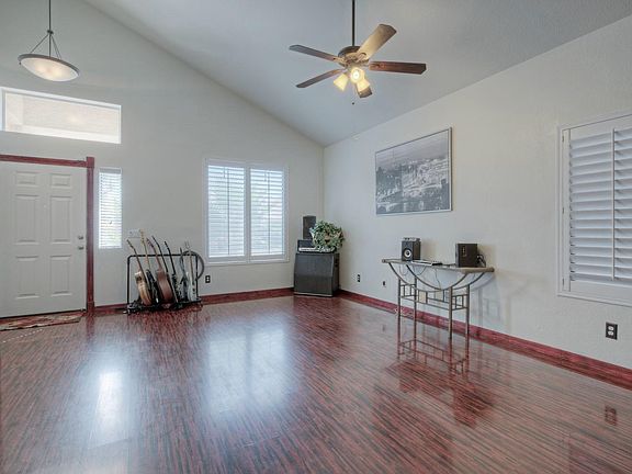 3rd image of 22638 N 20th Pl