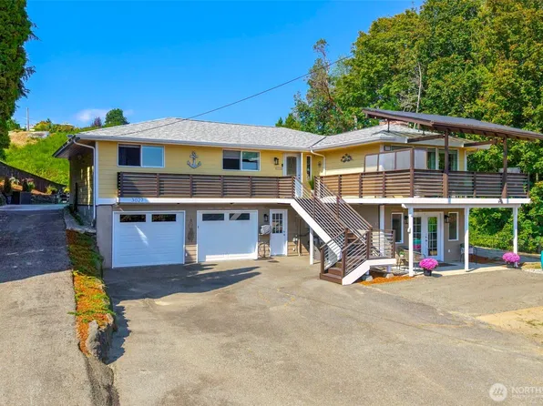 3027 NE Parklane Drive, Bremerton, WA 98310