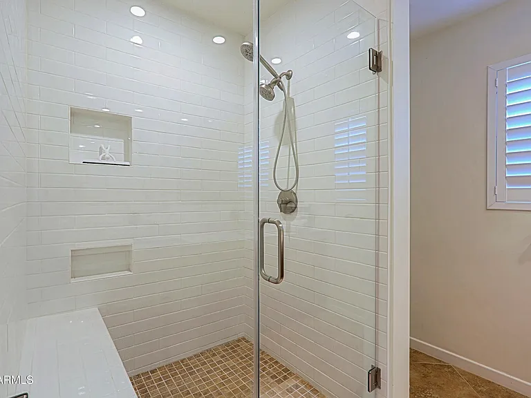 4645 E Windsor Ave — Photo 20