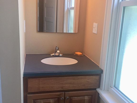 5th image of 2726 Hyde Park Ave #1