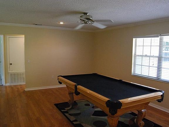 4th image of 8408 Shady Glen Dr