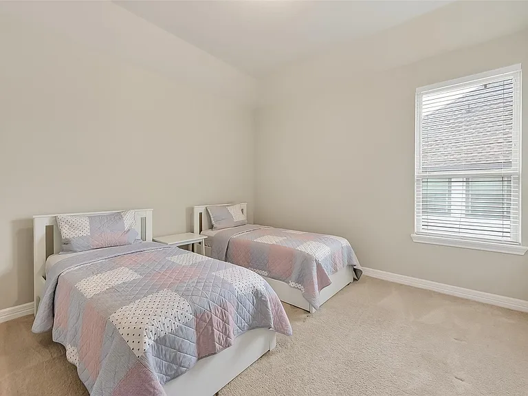 4018 Martin Ridge Dr — Photo 27