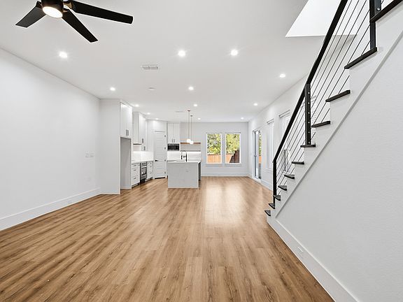 4th image of 2345 Hondo Ave #1