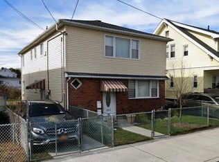 343 Beach 46 St, Far Rockaway, NY 11691