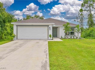 461 Windermere Dr, Lehigh Acres, FL 33972