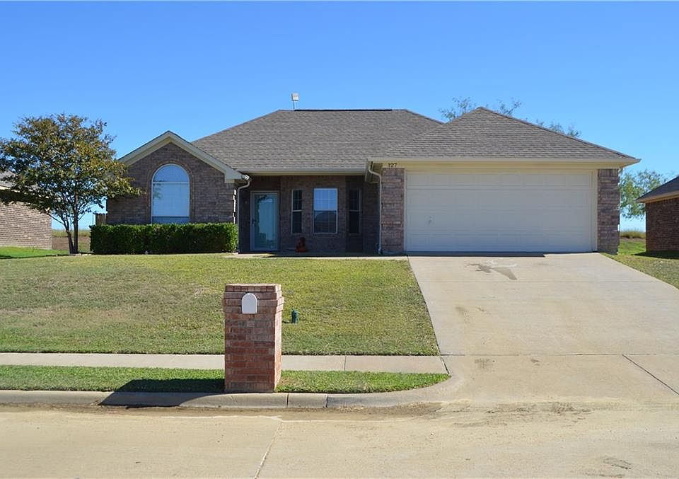 1st image of 127 Chambers Creek Cir