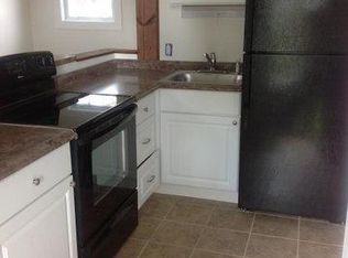 1 Newhall St, Fairfield, ME 04937