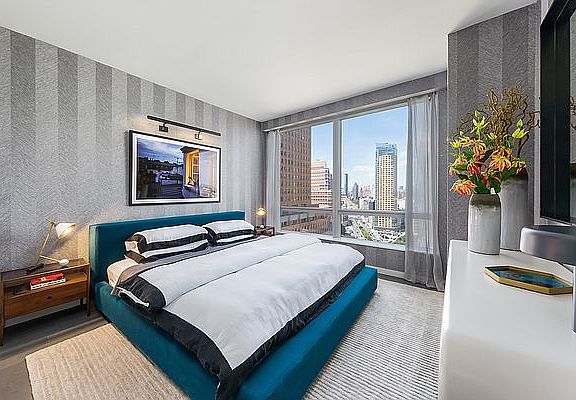 2nd image of 1 City Poin APT 15E