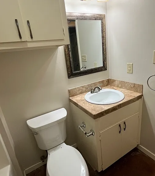 308 Woodrun Dr — Photo 16