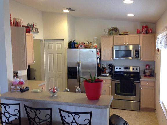 3rd image of 1956 SW Newport Isles Blvd