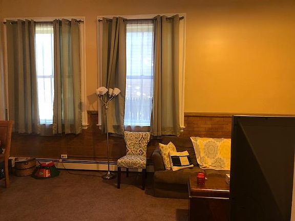 4th image of 131 Southside Pkwy APT 2