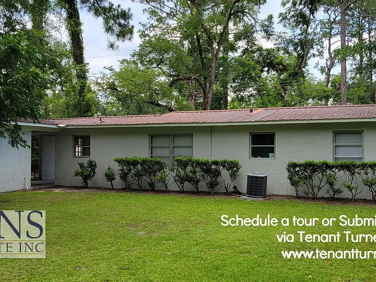 2310 Deborah Dr — Photo 15