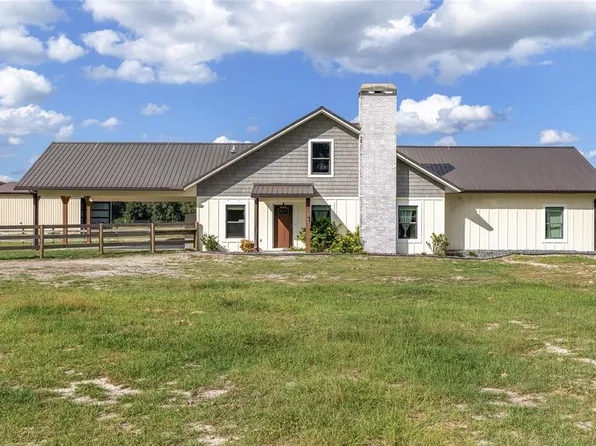 11999 County Road 223, Oxford, FL 34484