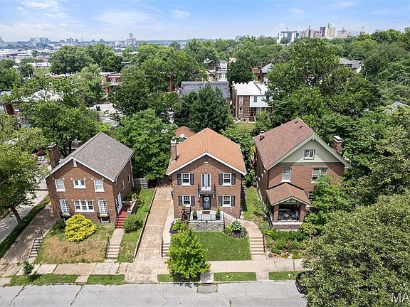 2nd image of 3833 Castleman Ave