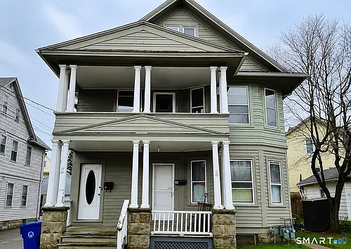 58 E Pearl St Photo 1