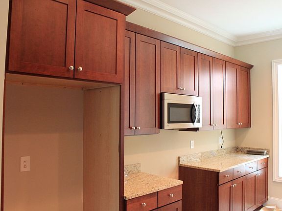 350 Green Oak Kitchen