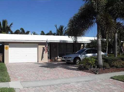 2nd image of 501 SE 3rd Ct