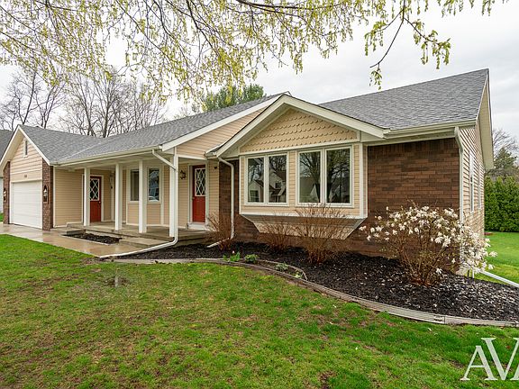 3rd image of 7378 Rolling Hills Dr