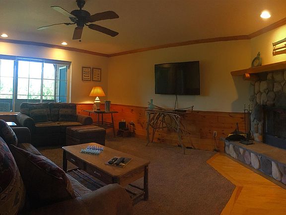 2nd image of 29 C Balsam Crest Ln #C