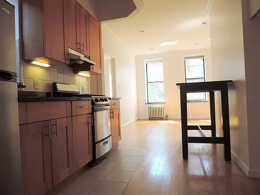 Rented by J Misrahi Realty Corp | media 5