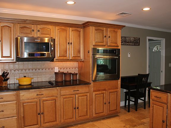 4th image of 56 Hill Terrace Dr