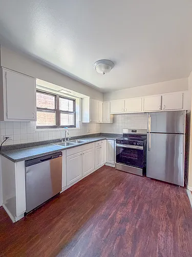 9012 Lamon Ave #1W Photo 1 9012 Lamon Ave #1W Photo 1