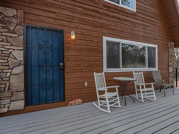 2nd image of 267 W Round Valley Rd