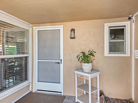 3rd image of 8494 Boise St