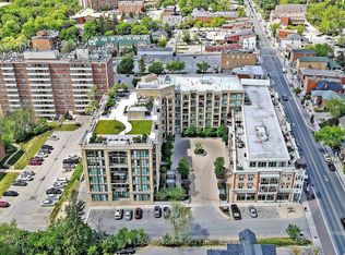 68 Main St N #232, Markham, ON L3P 0N5