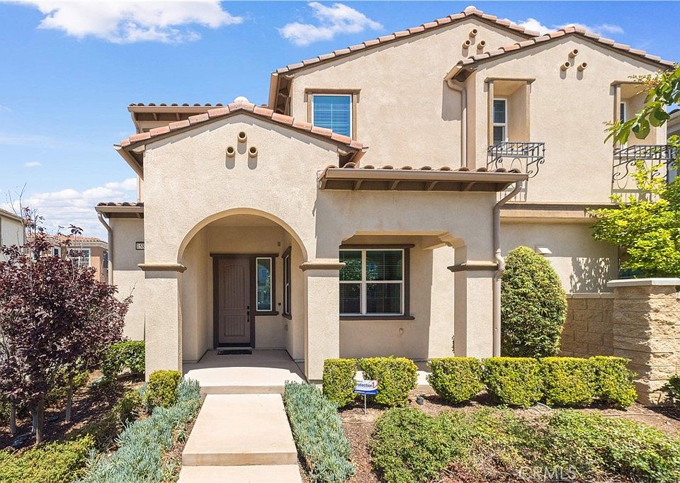 1st image of 15824 Ellington Way