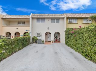 6950 W 2nd Way, Hialeah, FL 33014