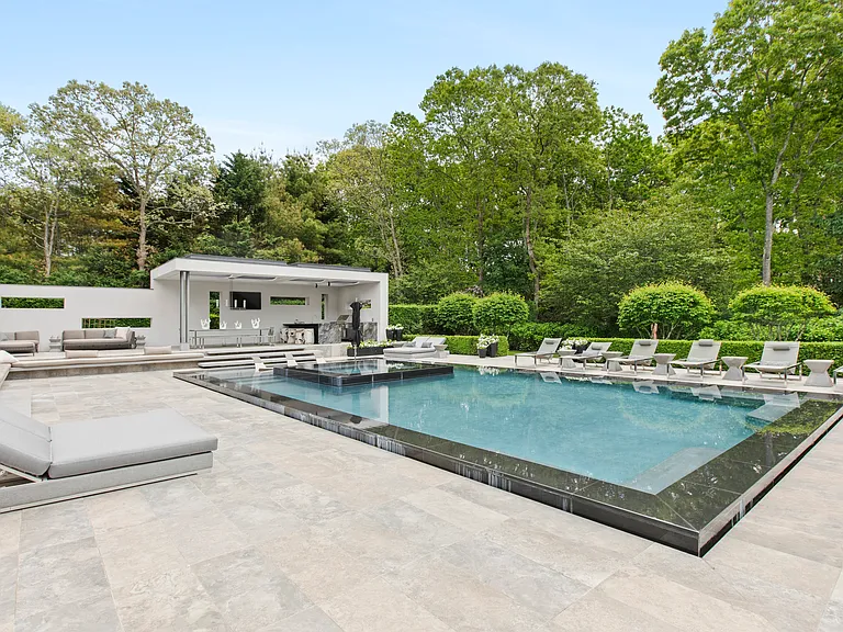 2 Merriwood Dr — Photo 43