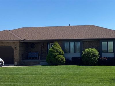524 N Country Ln, Council Grove, KS, 66846