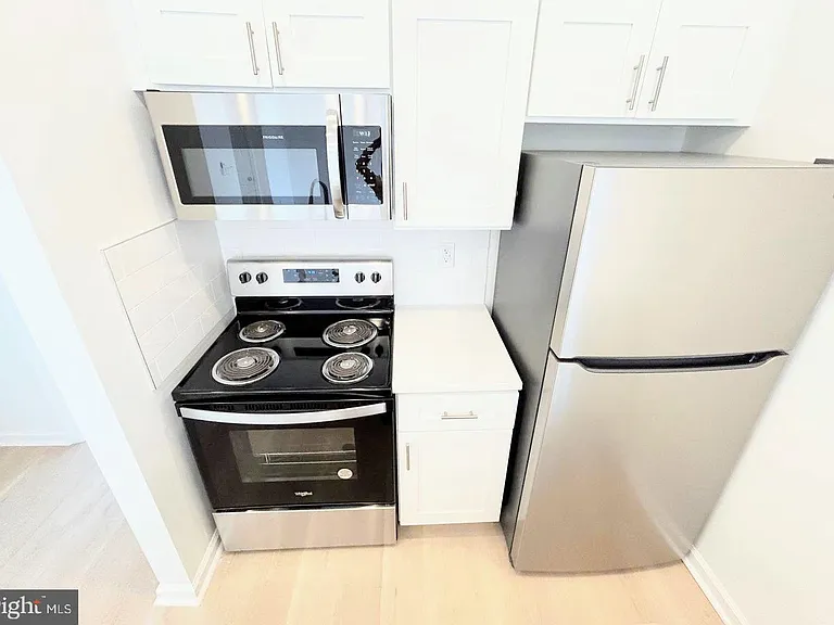 5031 W Girard Ave #2 — Photo 14