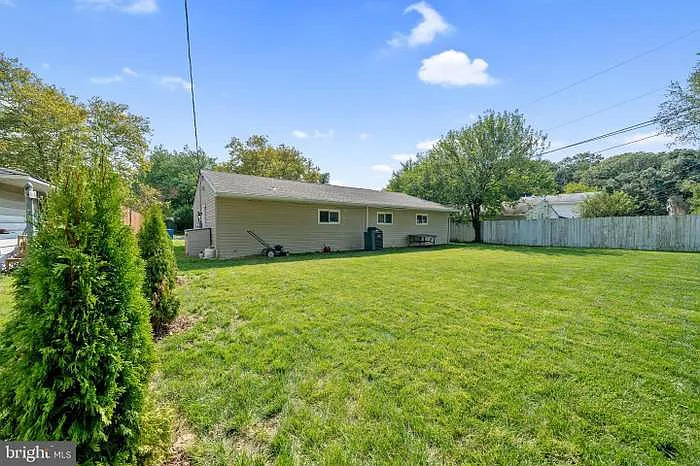 27 Chippendale Cir — Photo 20