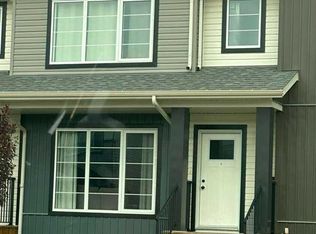 90 Memorial Pkwy, Red Deer County, AB T4E3B7