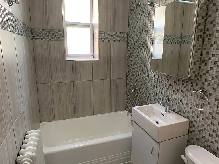 210 Chapel St — Photo 20